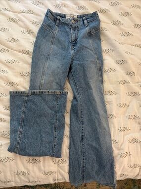 High-Waist Blue Womens Jeans - Classic Denim Flare FREE PEOPLE